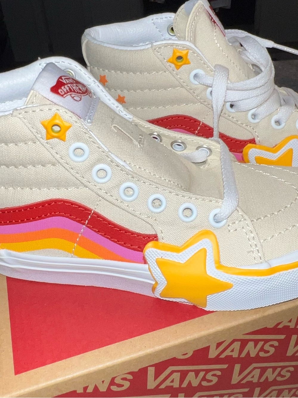 Vans Kids Beige High-Top Sneakers with Red, Pink & Yellow Wave Accents